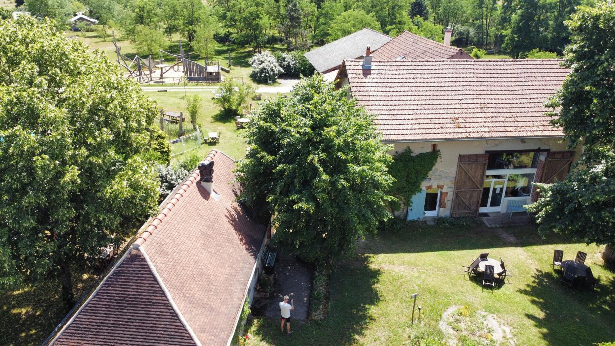 Chambres D'Hotes Domaine Du Bourg Gannay-sur-Loire Exterior foto